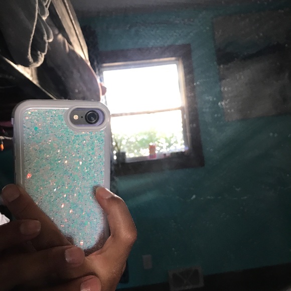 Phone case - Picture 3 of 5